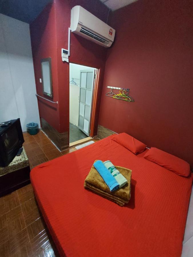 Nabil Nabila Motel Kuah Exteriör bild