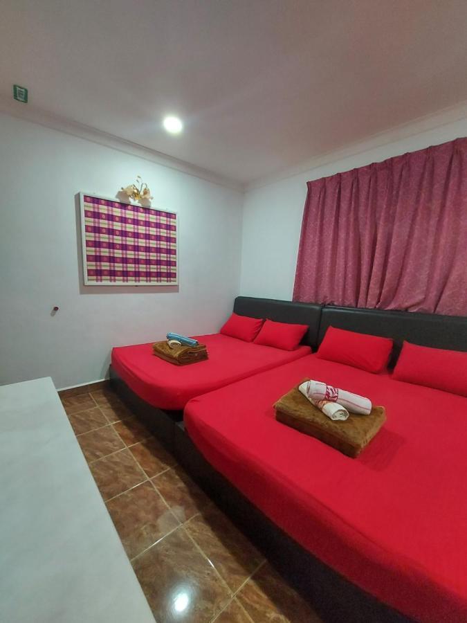 Nabil Nabila Motel Kuah Exteriör bild
